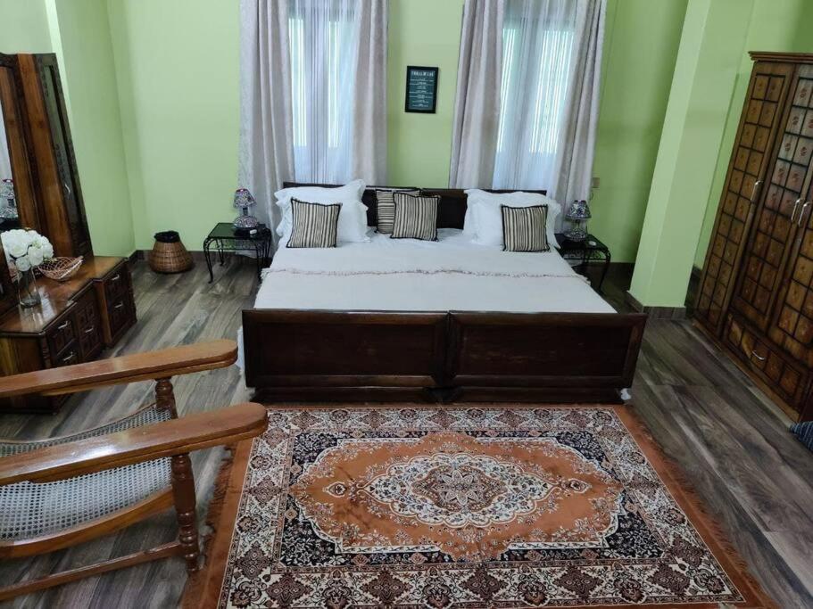THE NOOK Rooftop Condo&Garden Guwahati Buitenkant foto